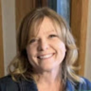 Meet your Posher, Sharie